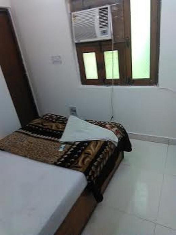 Yatri Guest House New Delhi Room photo